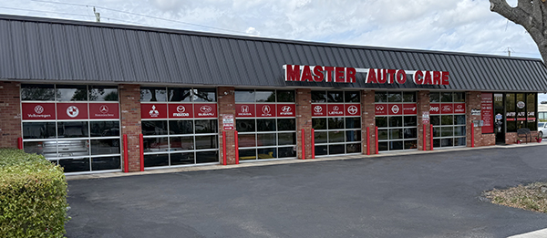 Service Bays of our shop in Jupiter, FL | Master Auto Care